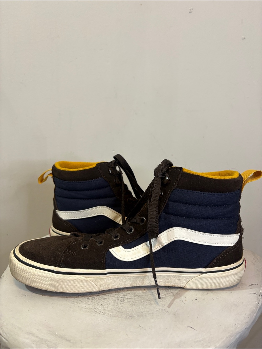 Vans Filmore Hi Vansguard Chocolate Suede Navy Canvas High Top Yellow Color Pop